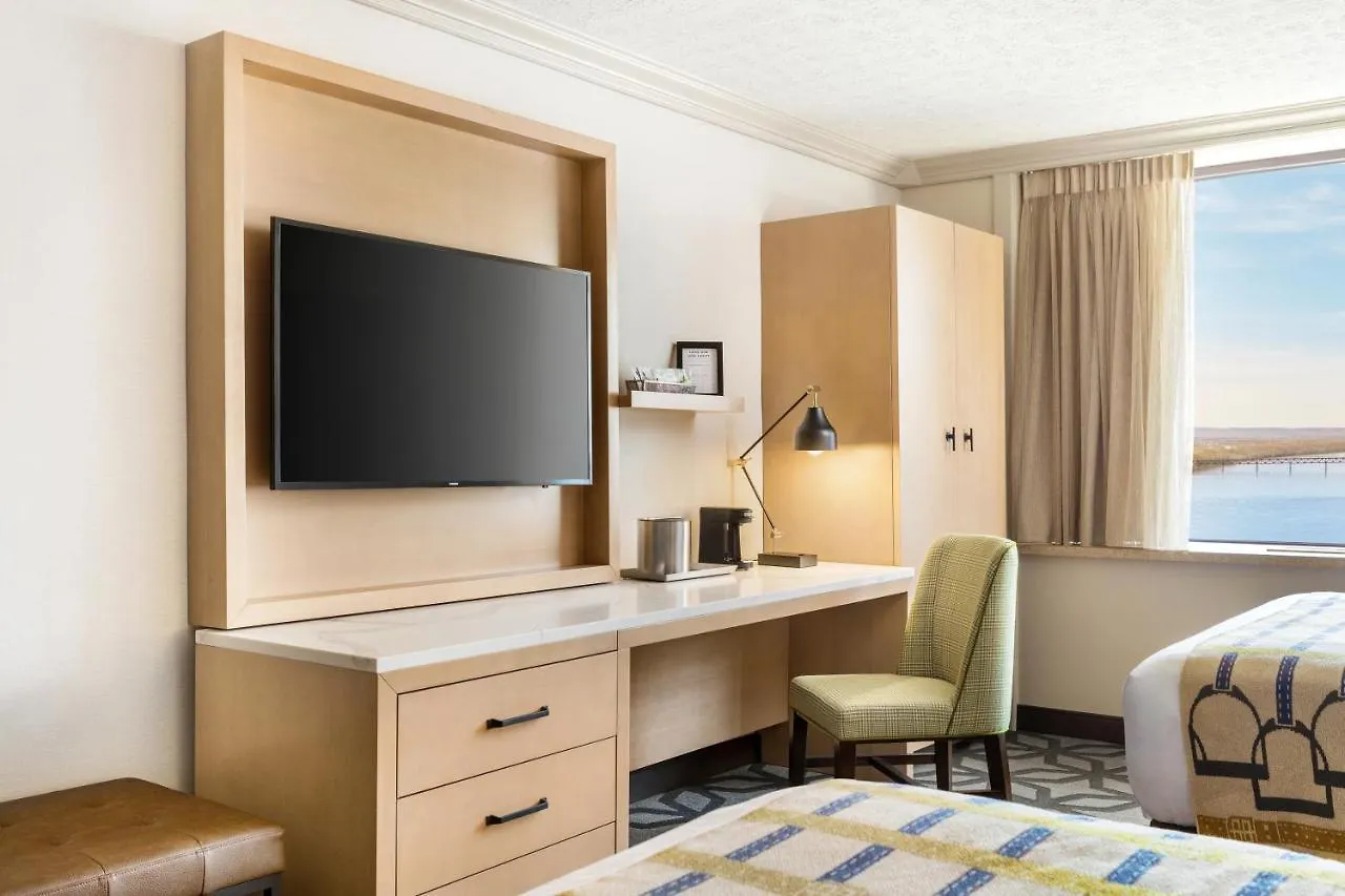 Galt House Hotel, A Trademark Collection Hotel Louisville