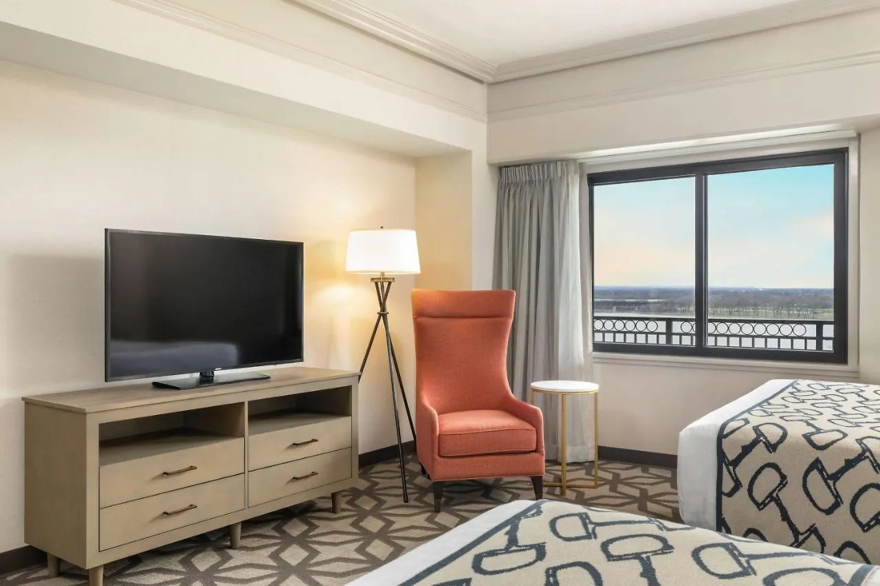 Galt House Hotel, A Trademark Collection Hotel Louisville